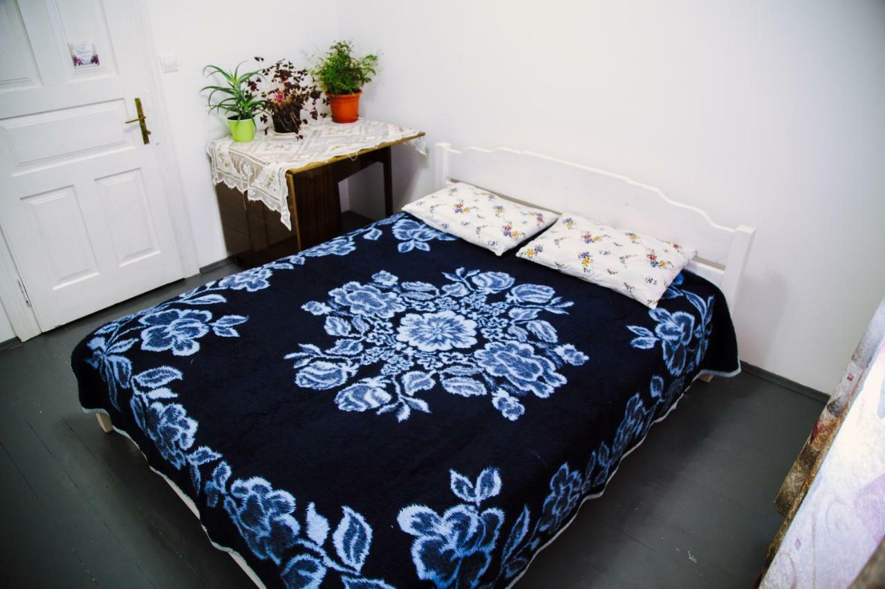 Zabava Appartement Jaremtsje Buitenkant foto